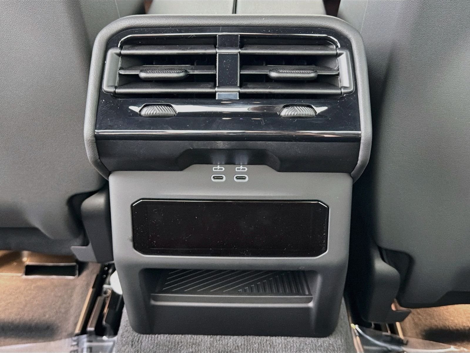New 2027 Oxide Grey Metallic BMW 530i image 27