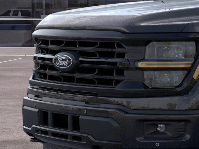 New 2026 Agate Black Metallic Ford XLT image 17