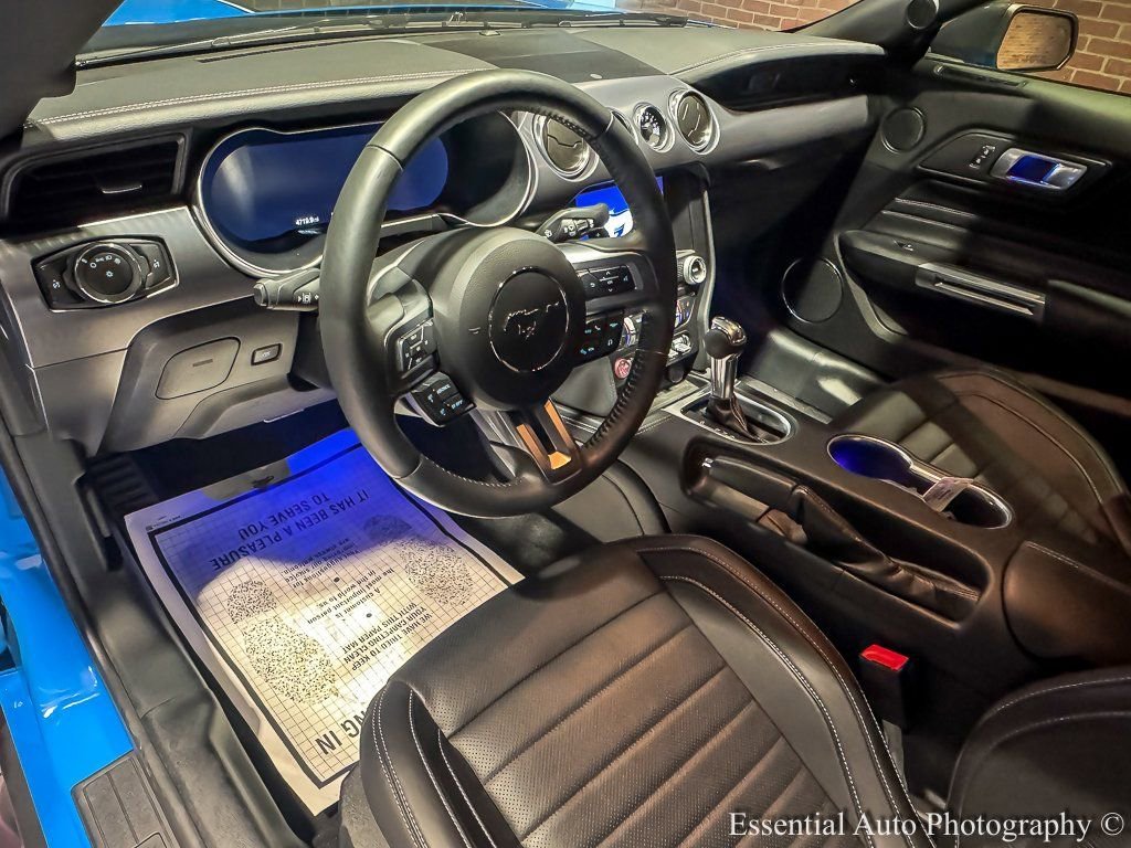 2023 FORD MUSTANG - Image 13