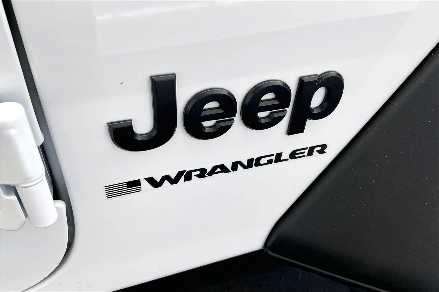 New 2026 Bright White Clearcoat Jeep Sport S image 17