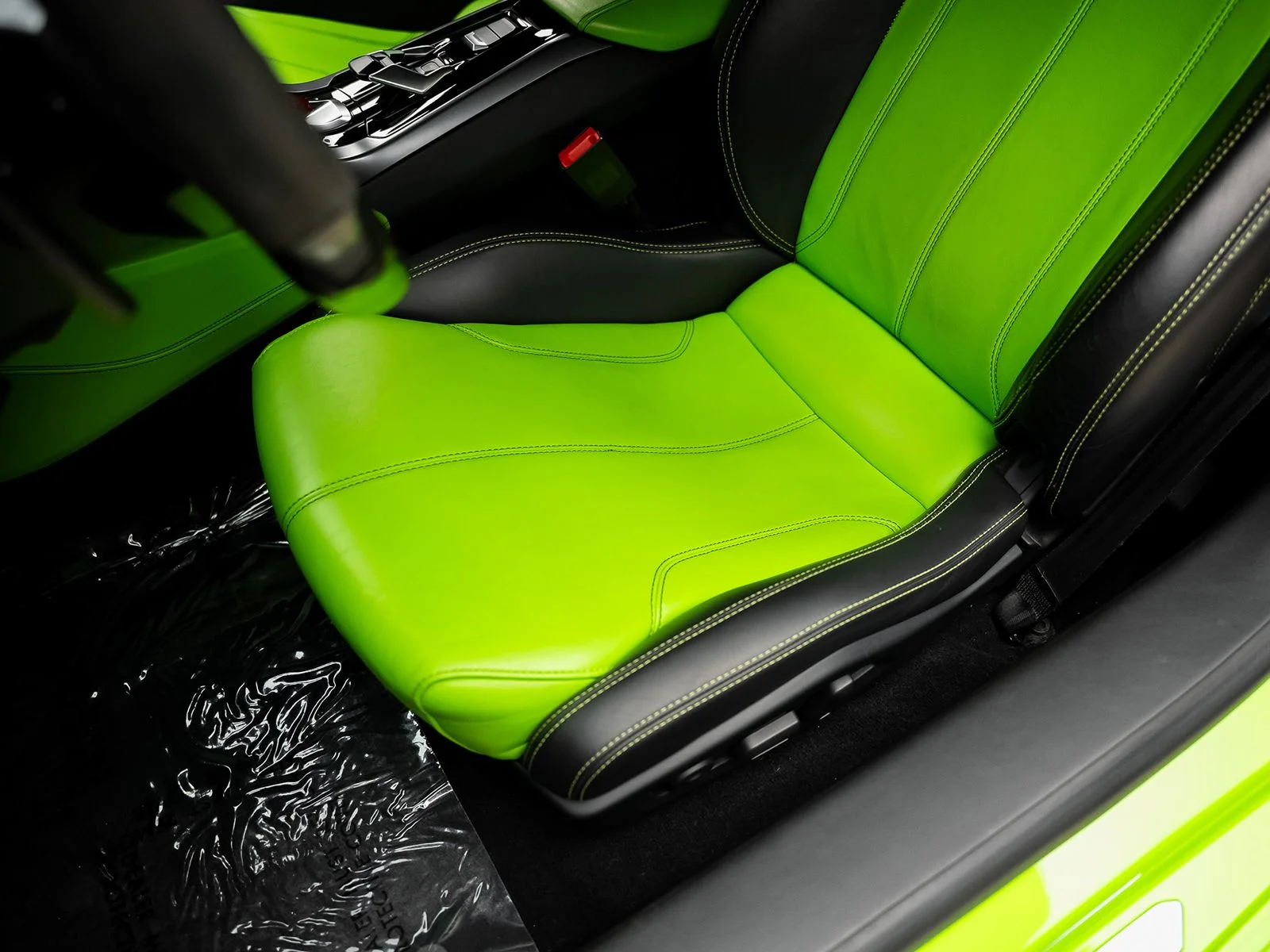 Used 2015 Green Lamborghini LP610-4 image 33