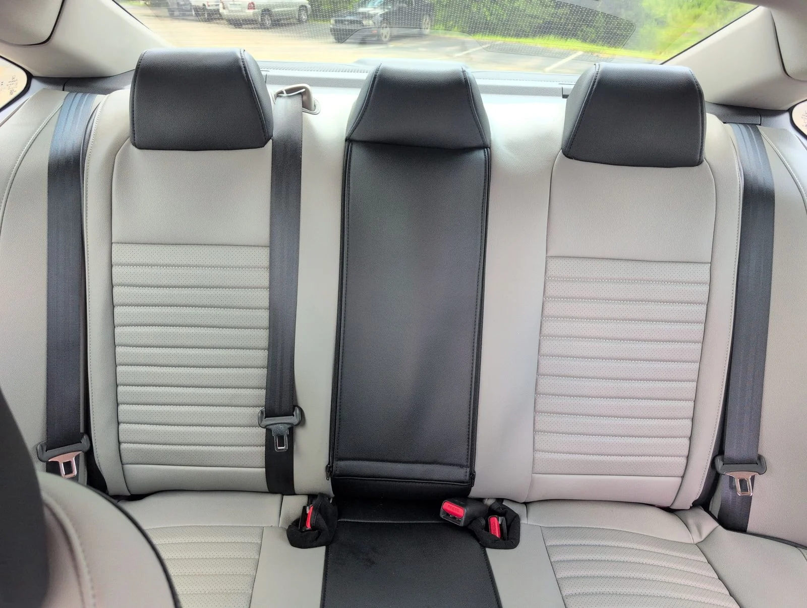 Used 2023  Honda LX image 28