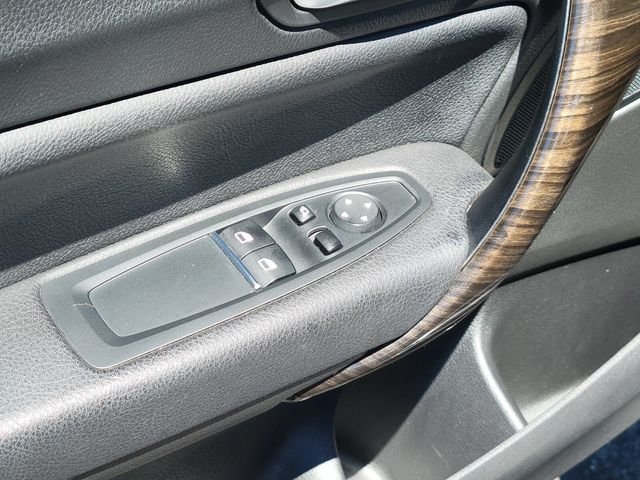 Used 2018 Gray BMW 230i xDrive image 14