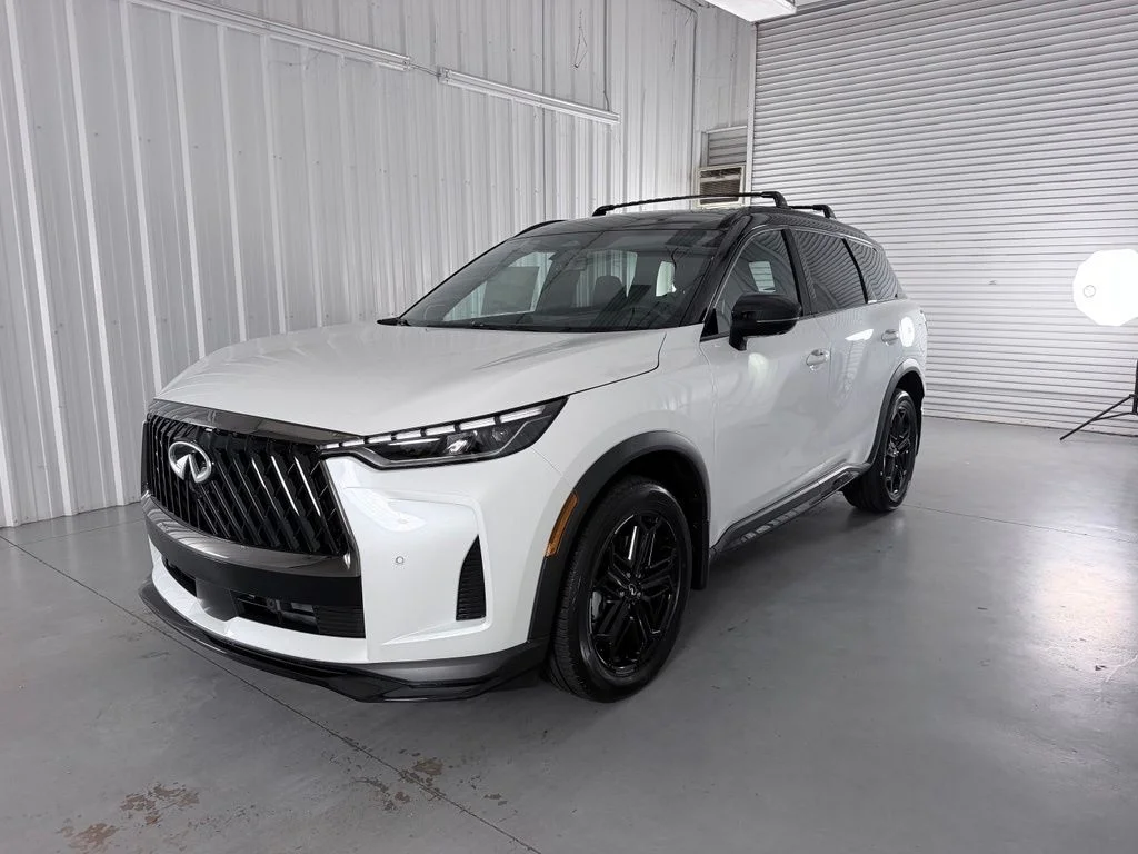 New 2027 2T RAD WHT INFINITI Sport AWD image 1