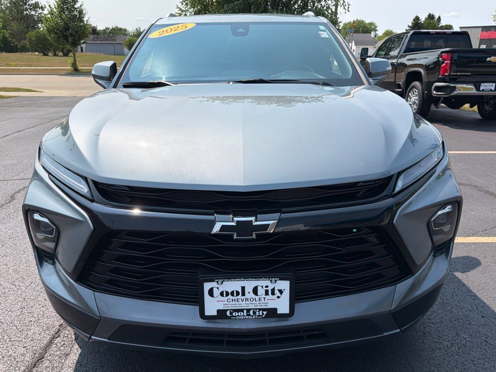 Used 2025 Sterling Gray Metallic Chevrolet Premier image 6