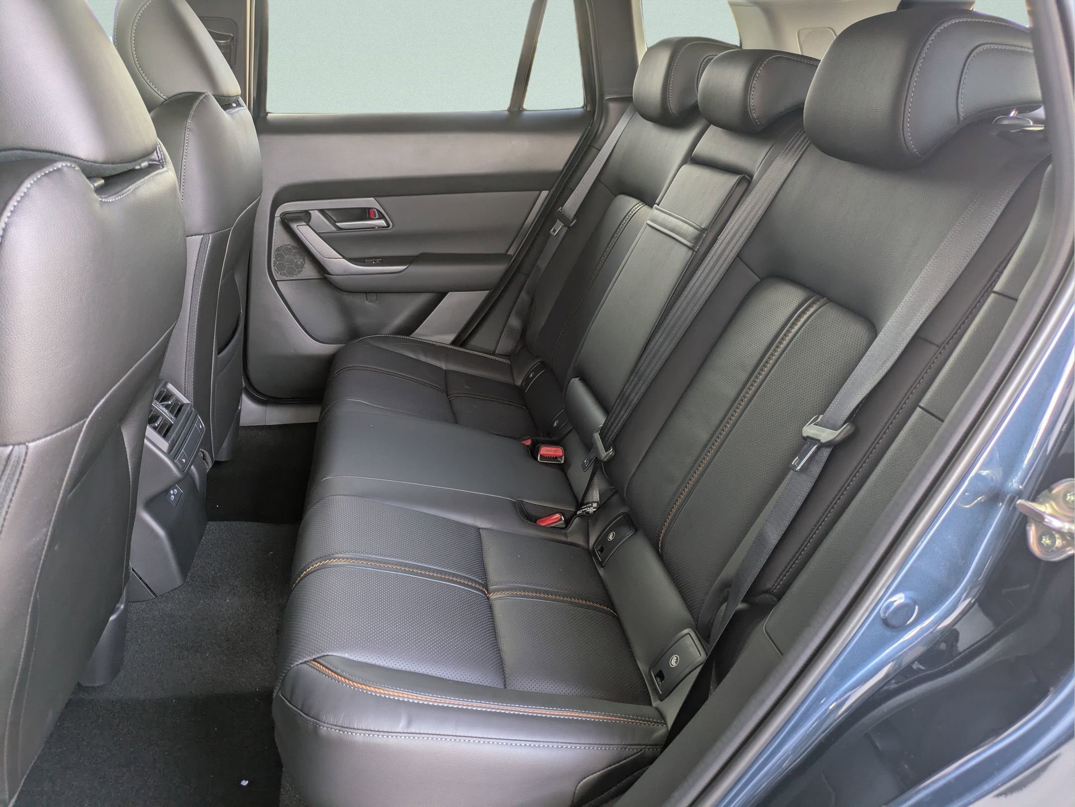 2025 Mazda CX-50 Premium - Photo 11