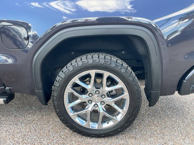 Used 2023 TITANIUM RUSH METALLIC GMC Denali image 10