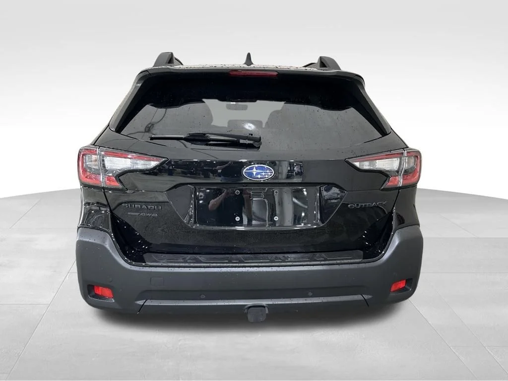 Used 2025 Black Subaru Onyx Edition image 4