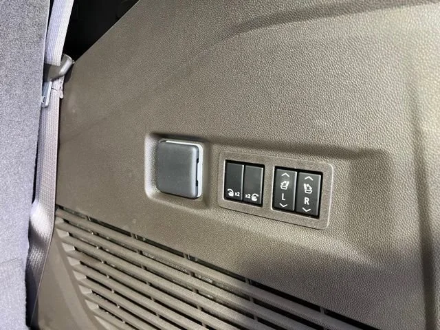2026 GMC Yukon Elevation - Photo 44
