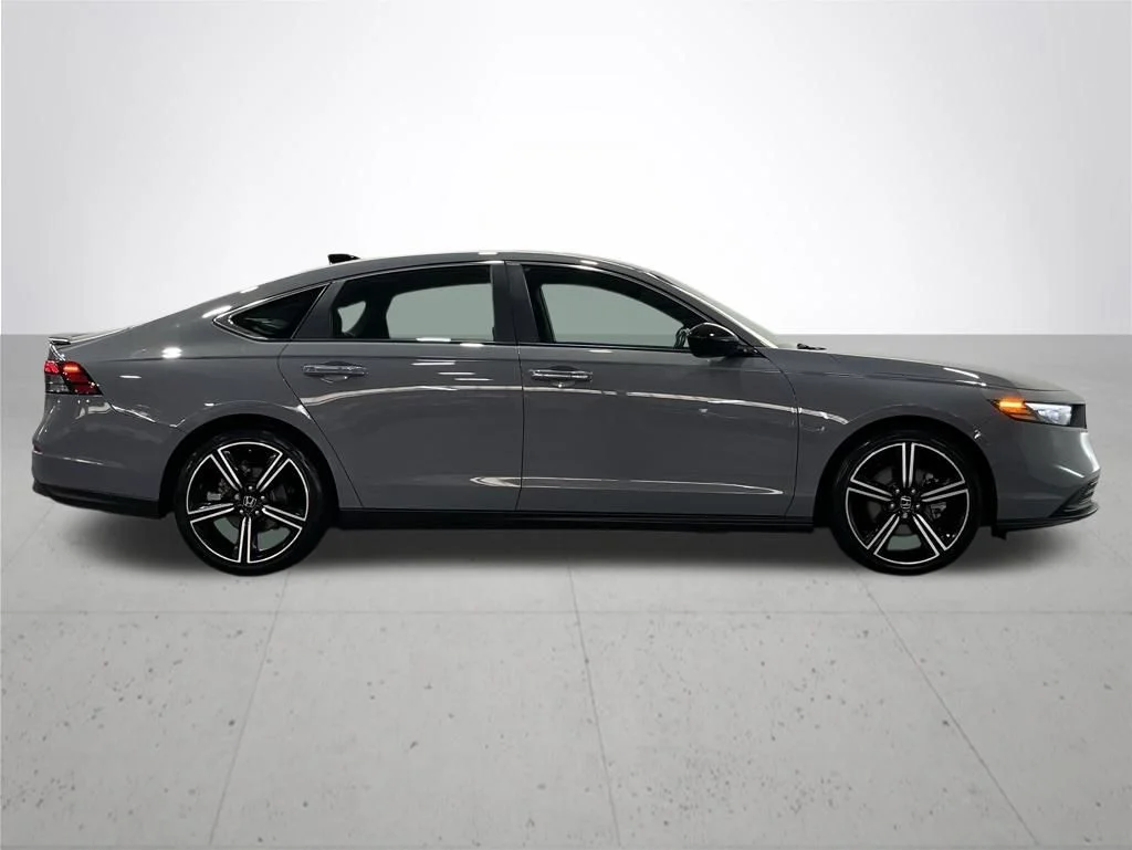 Used 2023 Gray Honda Sport image 9