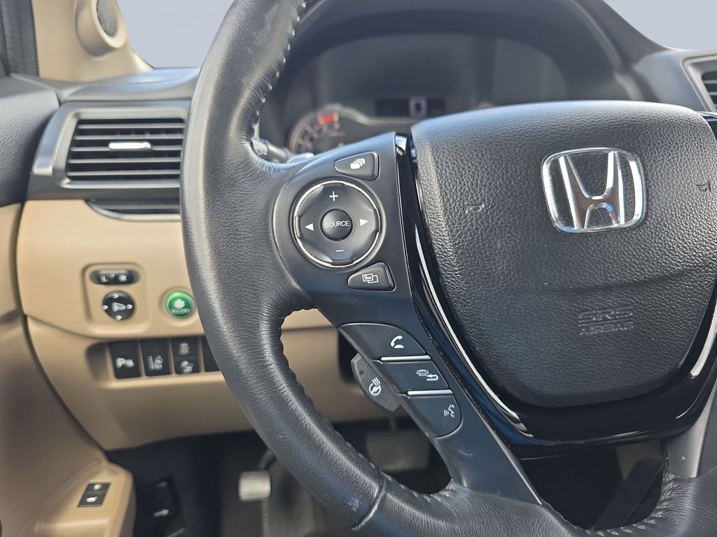 Used 2017 White Diamond Pearl Honda Elite image 21