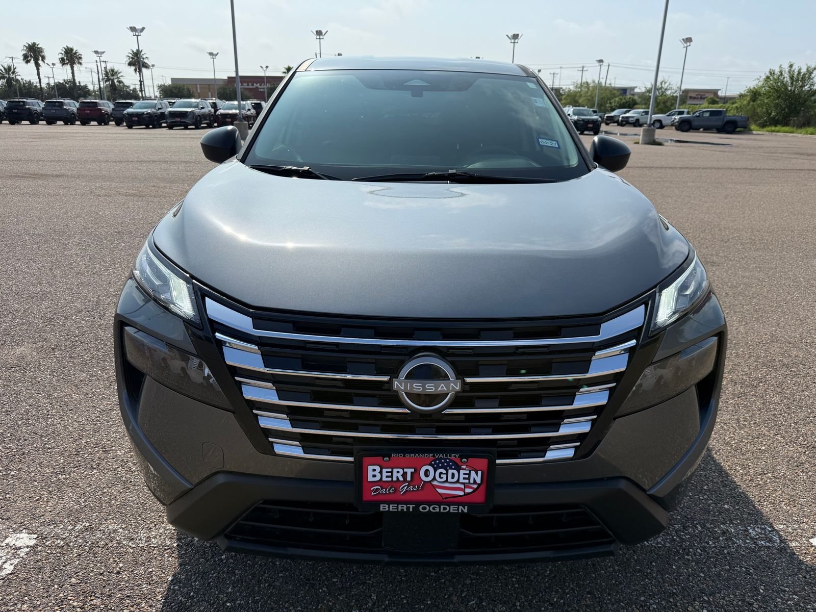 Used 2025 Gray Nissan S image 2