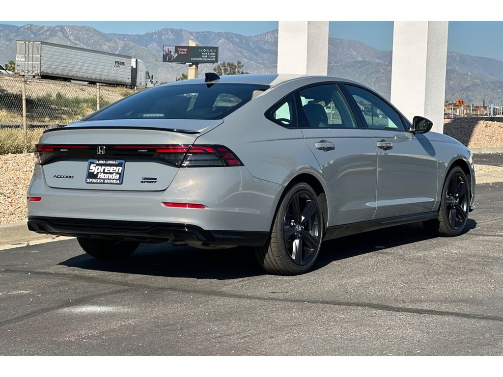 New 2026 Urban Gray Pearl Honda Sport-L image 4