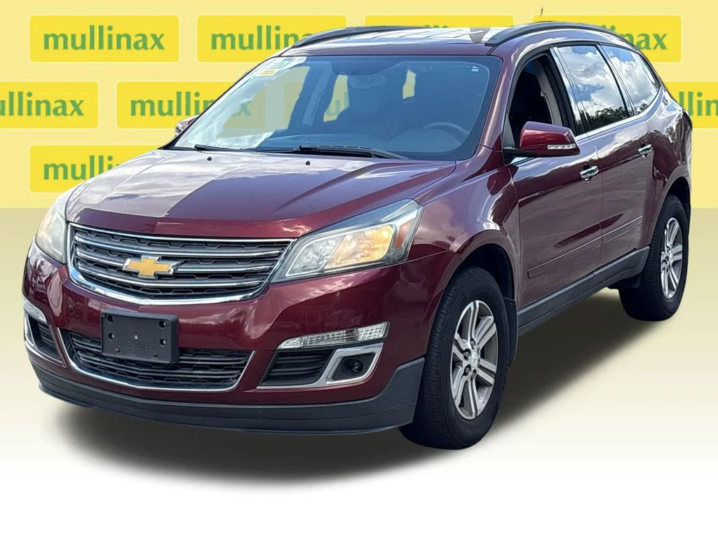 Used 2015 Red Chevrolet 2LT image 12