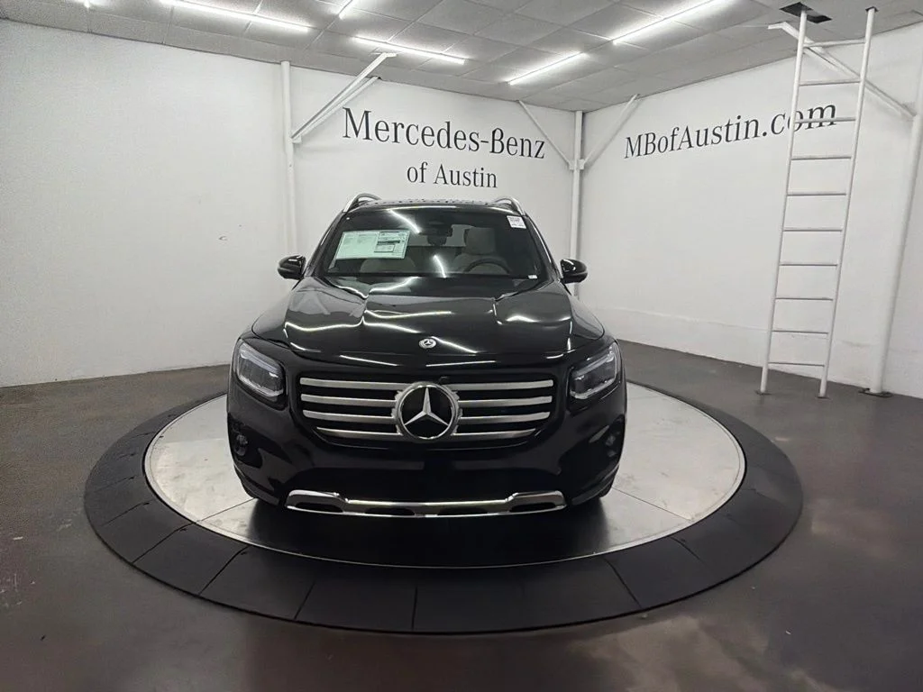 New 2026 Black Mercedes-Benz GLB 250 image 2