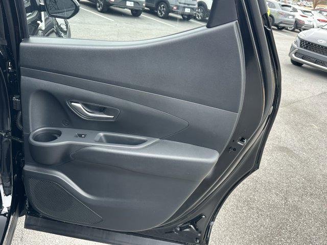 New 2026 Phantom Black Hyundai SE image 15