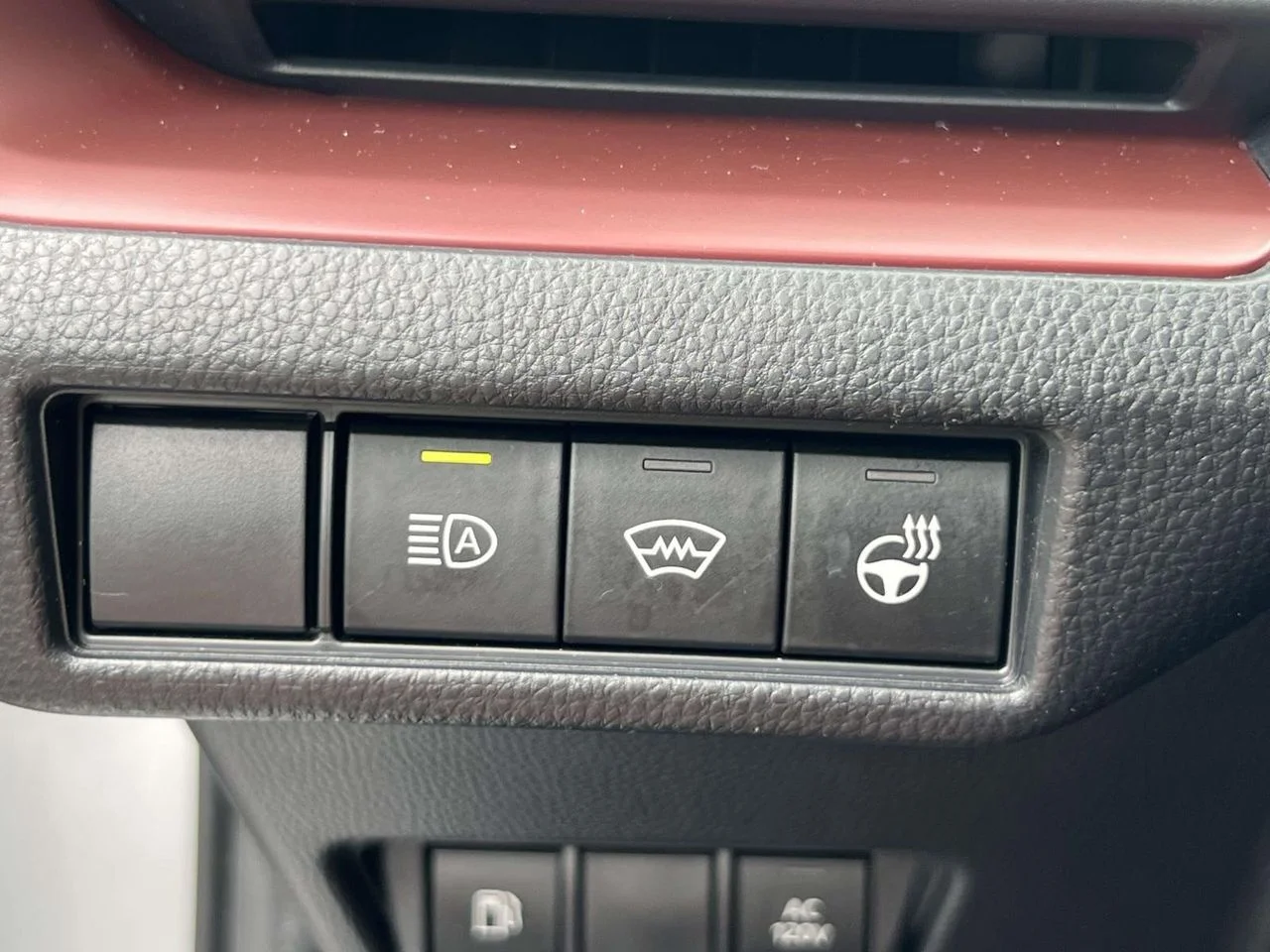 Used 2023 Cutting Edge Toyota XSE image 27