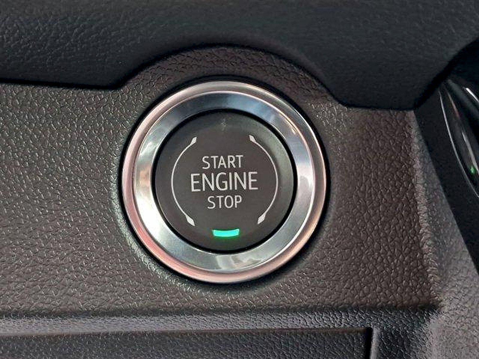 2026 Chevrolet Traverse LT - Photo 17