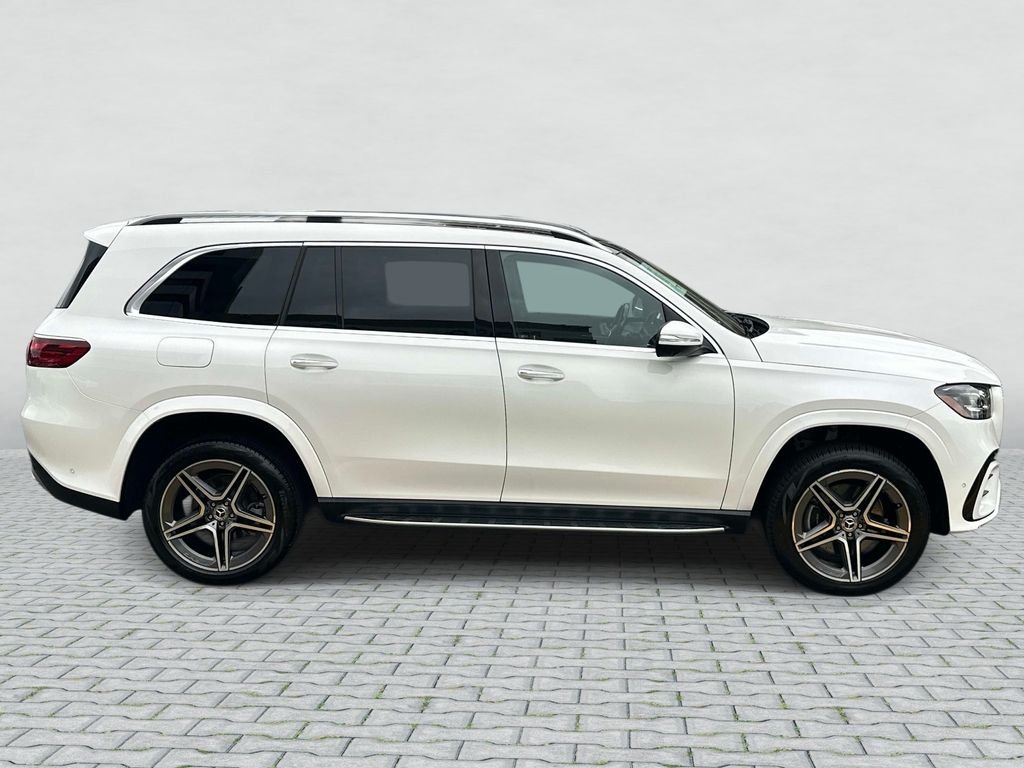 Certified Used 2024  Mercedes-Benz GLS 450 image 4