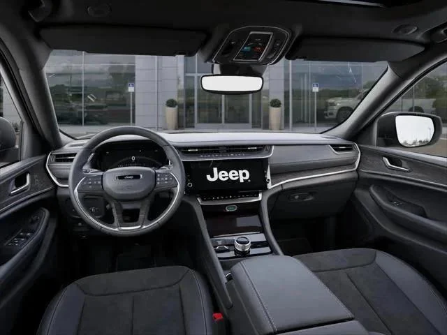 New 2026 Baltic Gray Metallic Clear-Coat Exterior Paint Jeep Altitude image 118
