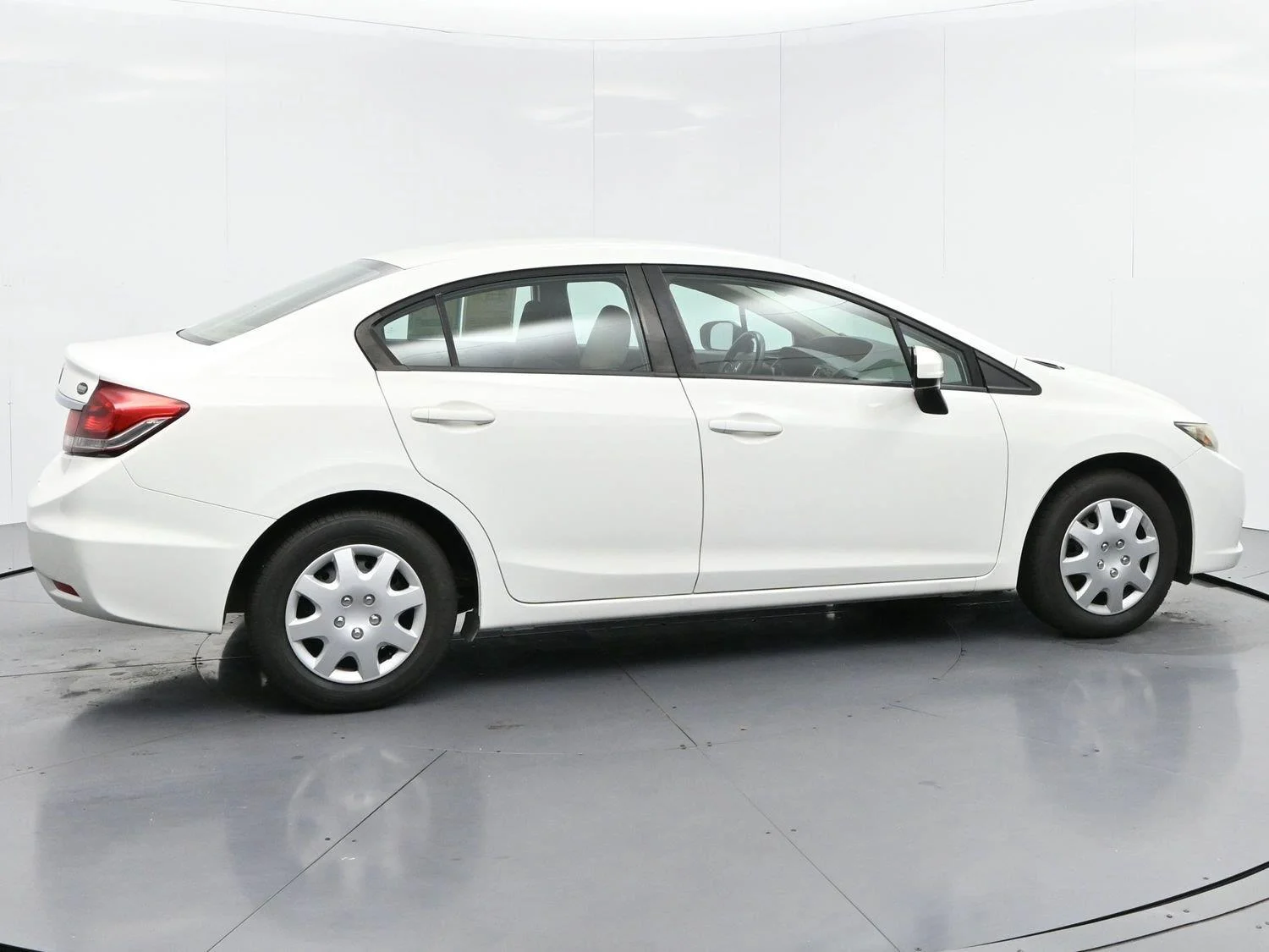 Used 2015 Taffeta White Honda LX image 8