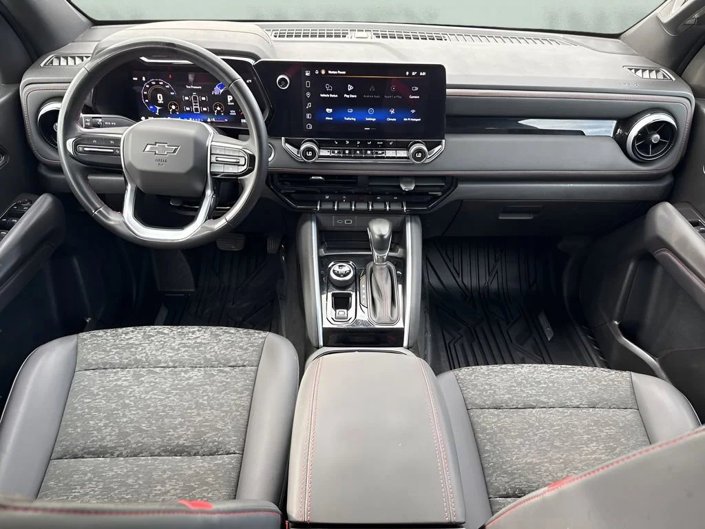 Used 2025 Summit White Chevrolet Z71 image 14