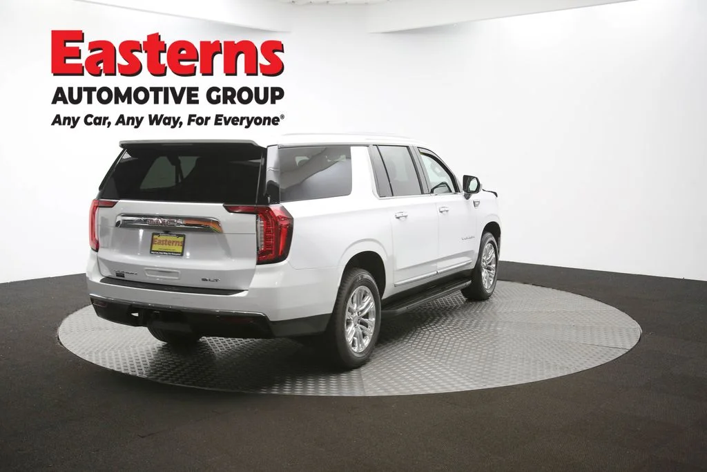 Used 2023 White GMC SLT image 44