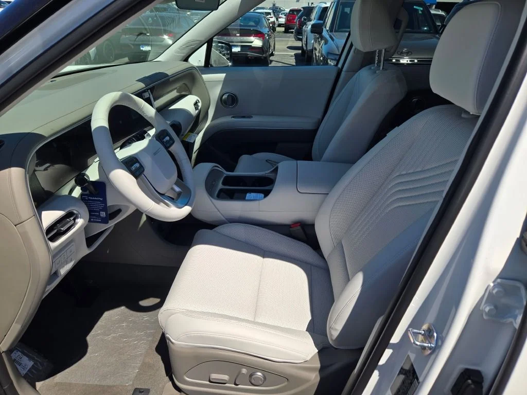 New 2026 White Pearl Hyundai SEL image 21