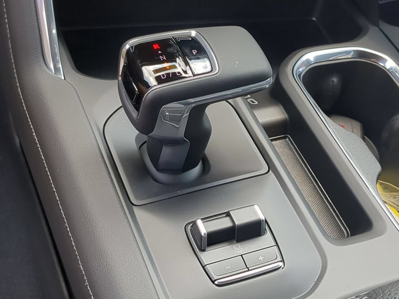 2026 GMC Sierra 1500 Denali - Photo 16