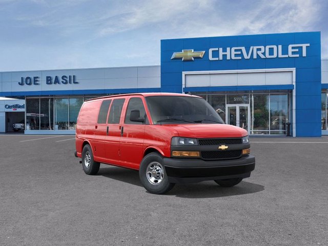 2026 Chevrolet Express Cargo WT