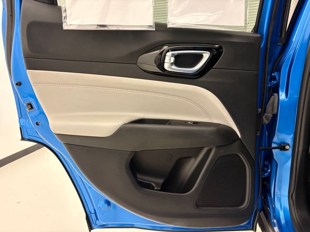 2025 Jeep Compass Limited - Photo 32
