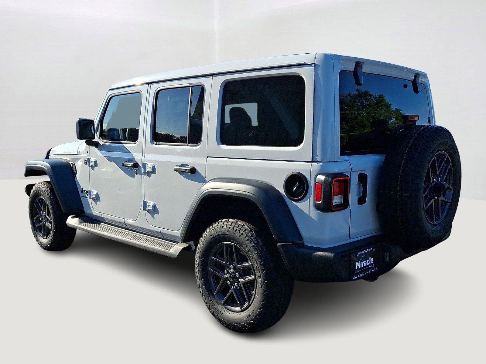 New 2027 Bright White Clearcoat Jeep Sport S image 4