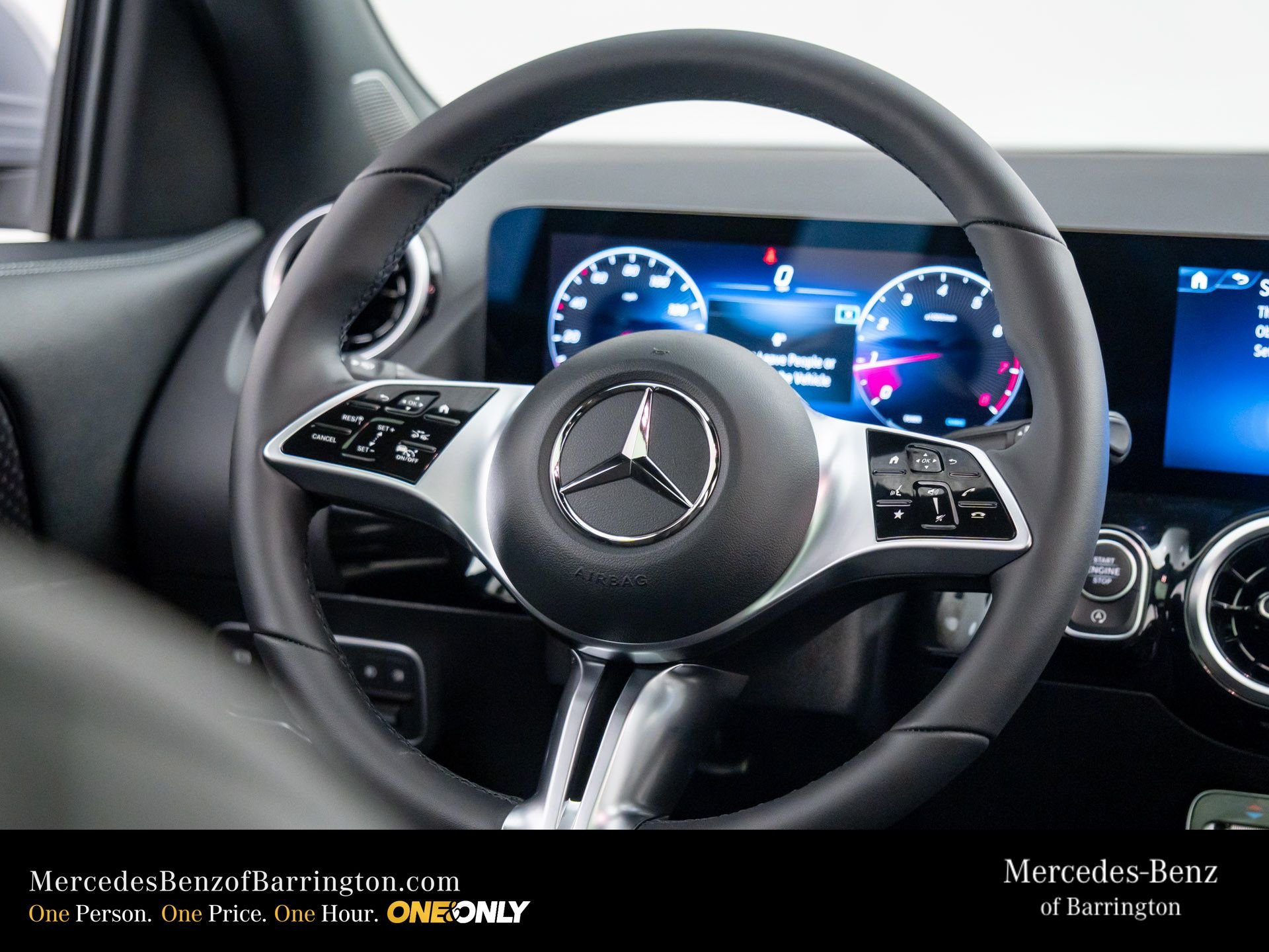 New 2026 Cirrus Silver Metallic Mercedes-Benz GLA 250 image 12