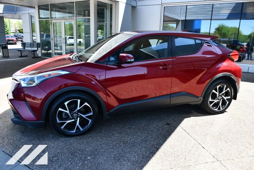 Used 2018 Toyota C-HR XLE Premium with VIN NMTKHMBX6JR004036 for sale in Onalaska, WI