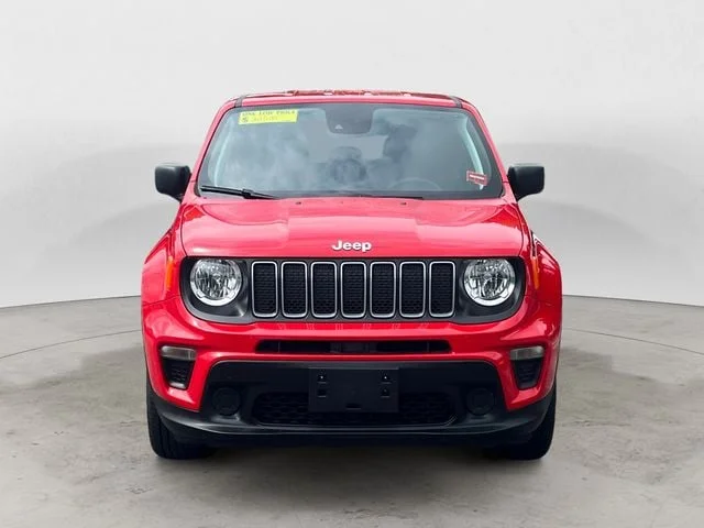 Used 2023 Colorado Red Jeep Latitude image 8