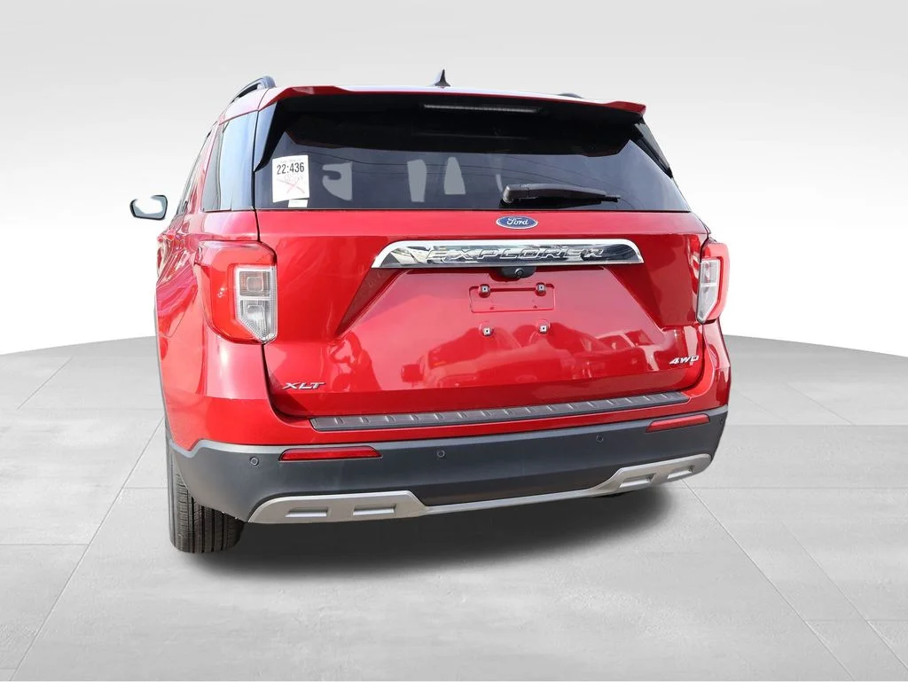 Certified Used 2022 Red Metallic Ford XLT image 17