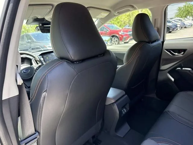 New 2026 CRYSTAL WHITE PEARL Subaru Limited Hybrid image 57
