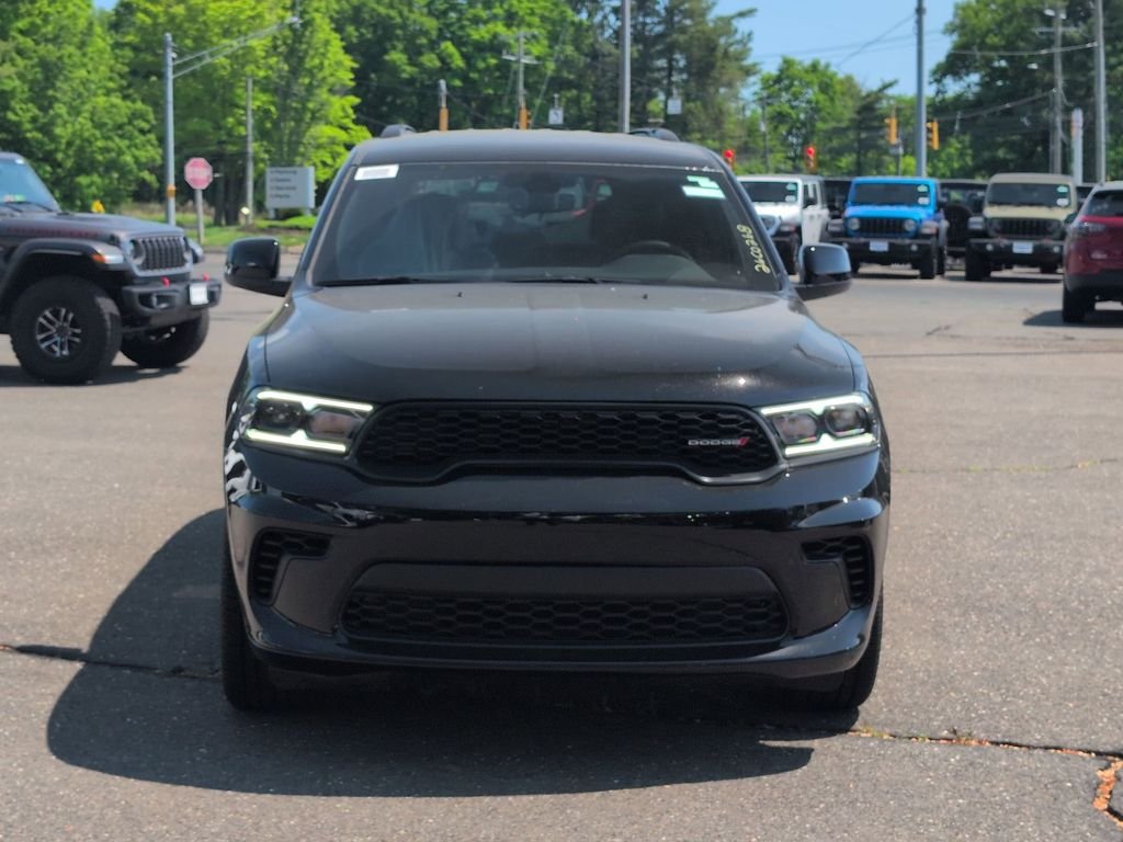 New 2026 Diamond Black Clear-Coat Exterior Paint Dodge GT image 7