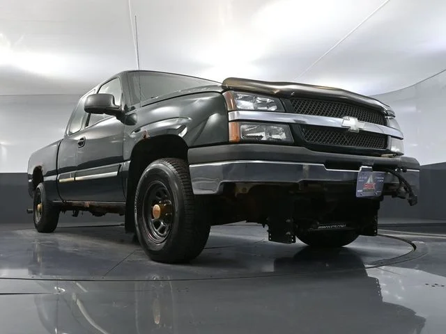 Used 2003 Green Chevrolet LS image 42