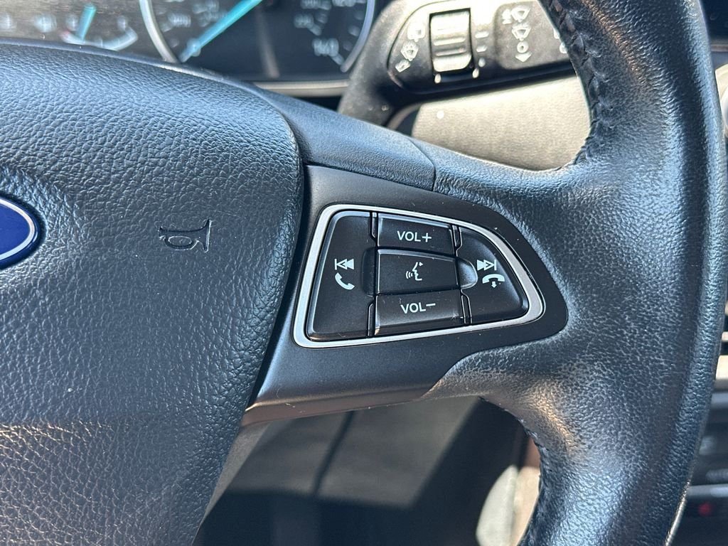 Used 2020 Silver Metallic Ford SE image 25