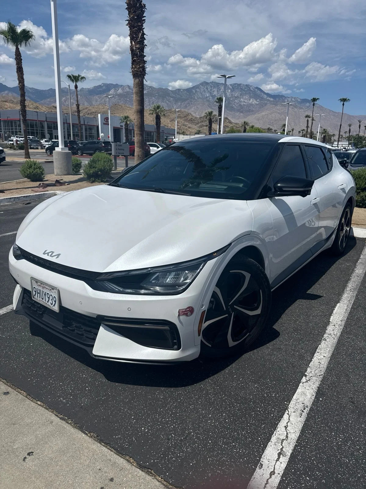 Certified Used 2023 White Kia GT-Line image 1