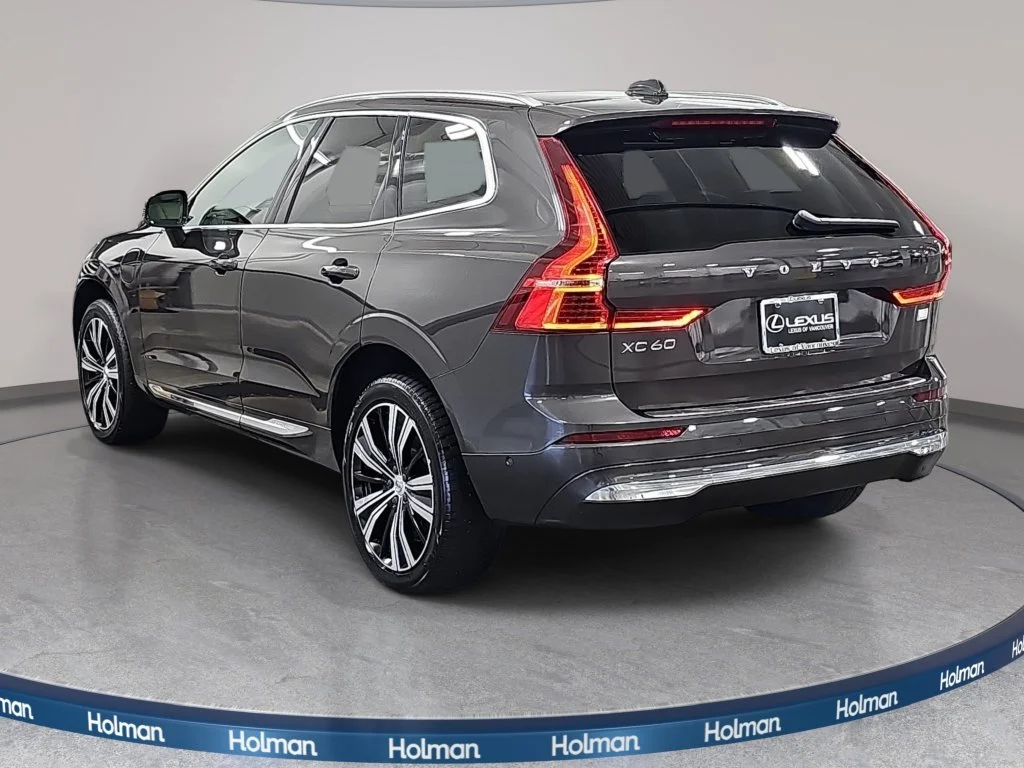 Used 2022 Brown Volvo T8 Inscription image 8