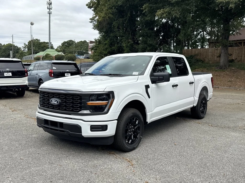 New 2026 White Ford STX image 3
