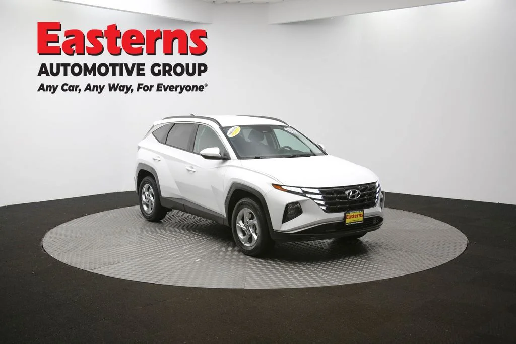Used 2024 White Hyundai SEL image 49