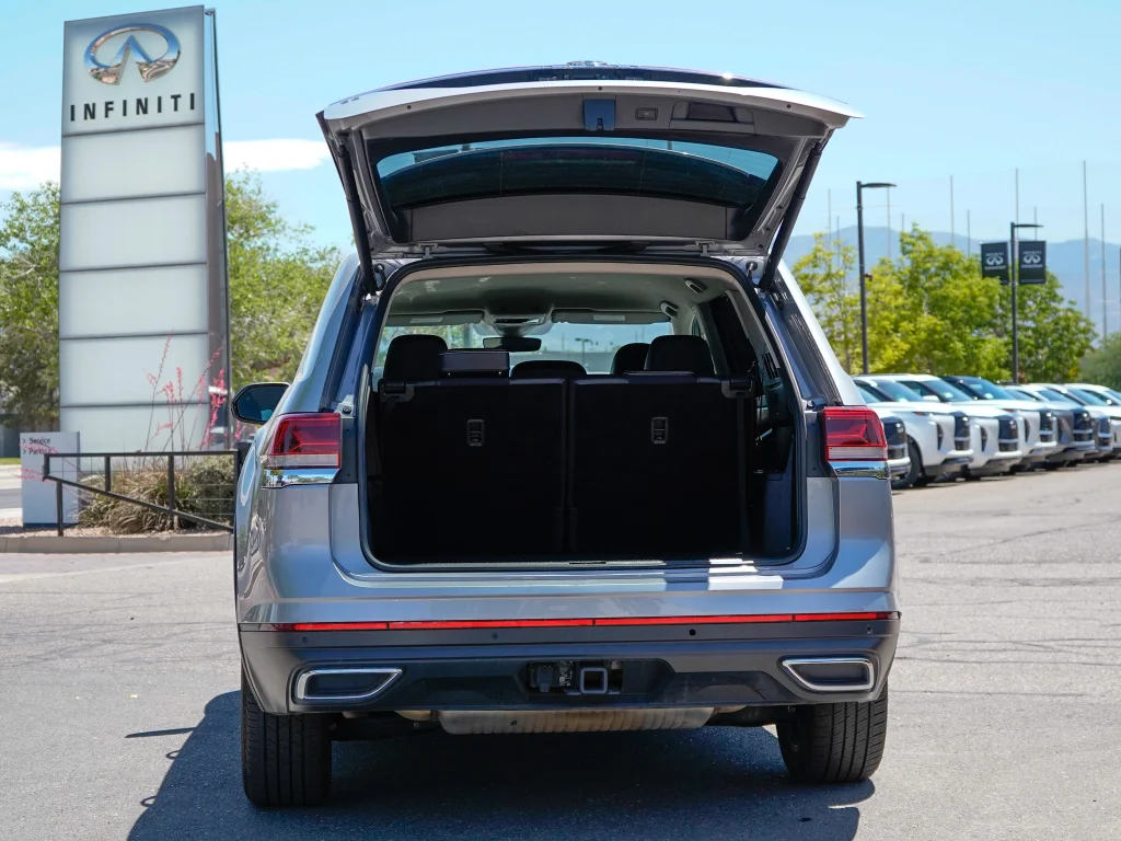 Used 2024 SILVER Volkswagen 2.0T SE w/Technology image 13