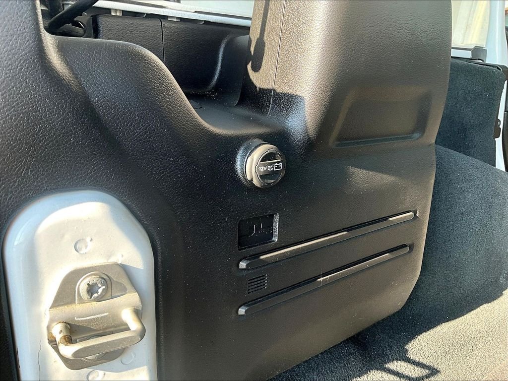 Used 2022 White Jeep Unlimited Sahara image 35