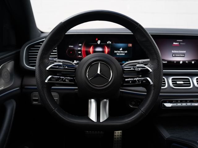 Used 2024  Mercedes-Benz GLS 450 image 23