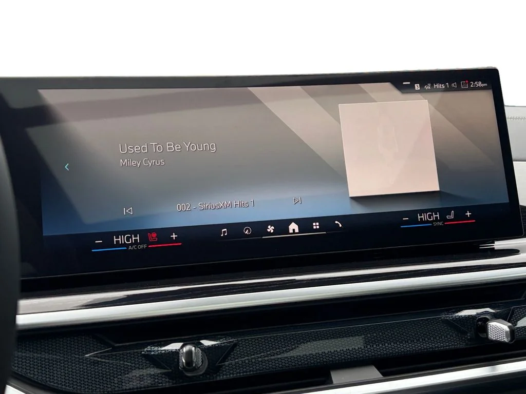 2026 BMW X7 40i - Photo 14