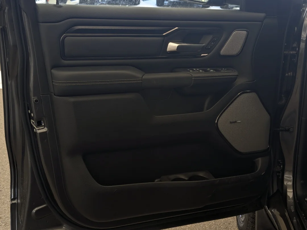 New 2026 Grey RAM Sport - - Night Edition - Sport Lvl 1 Grp - 5.7L HEMI V8 eTorque - Pano Sunroof & More! image 11