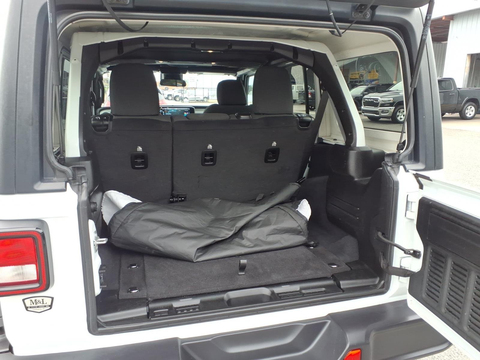 Certified Used 2025 White/off-white Jeep Willys image 22